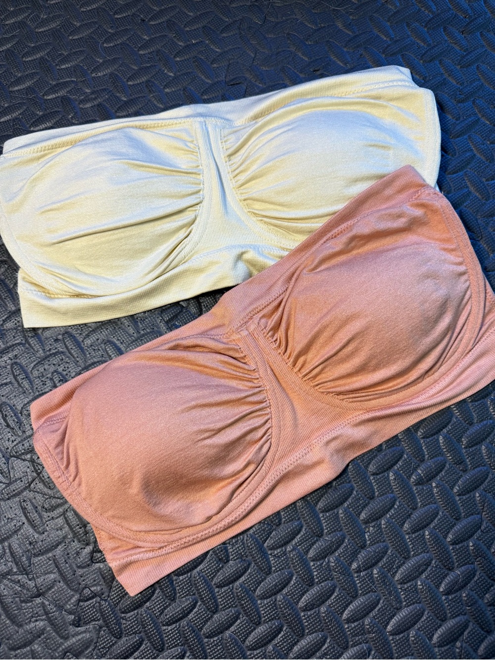 Breeziest NWOT Set of 2 Seamless Underwire Bandeau Bras Size 1X
